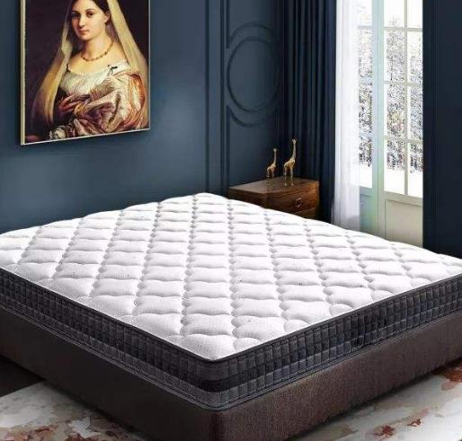 铜仁床垫上那层膜需要撕掉吗？